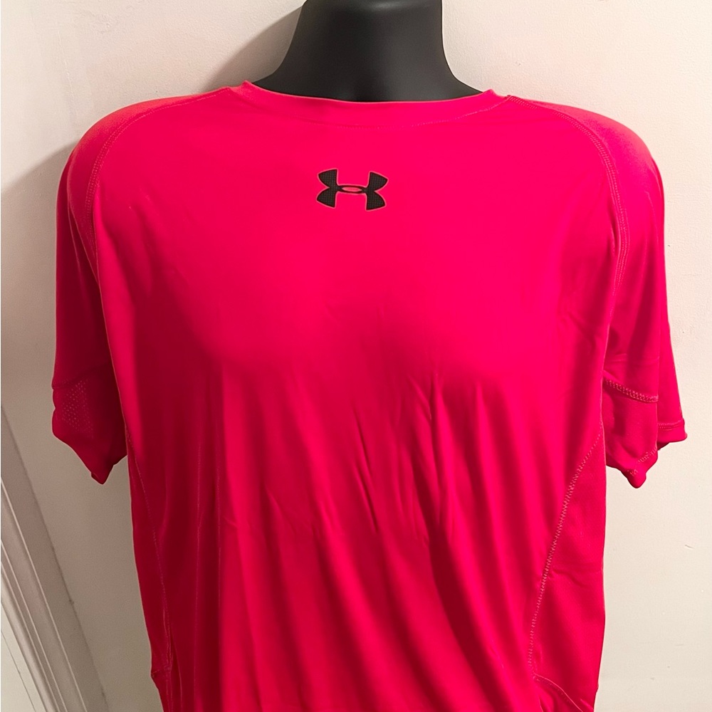Under Armor Red 2x Tee Shirt.